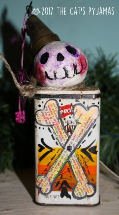 Skeleton tin assemblage